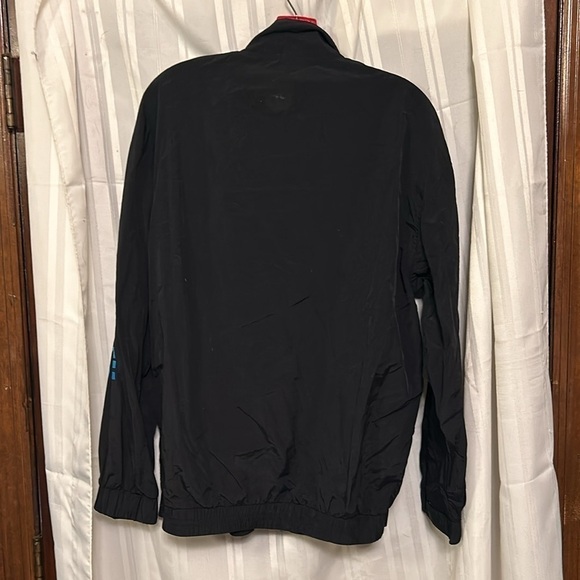 Nylon Wind Breaker - Picture 4 of 13